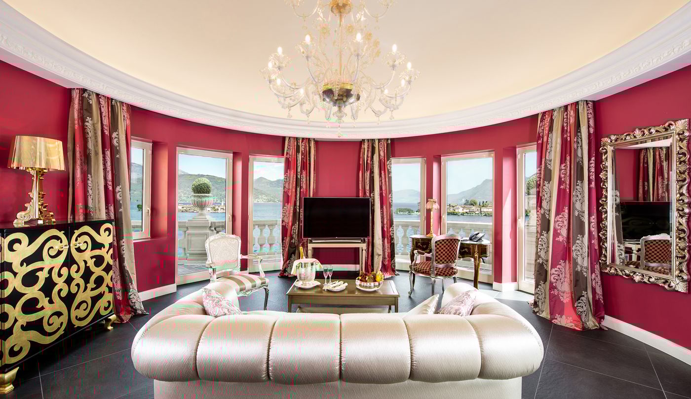 Villa And Palazzo Aminta