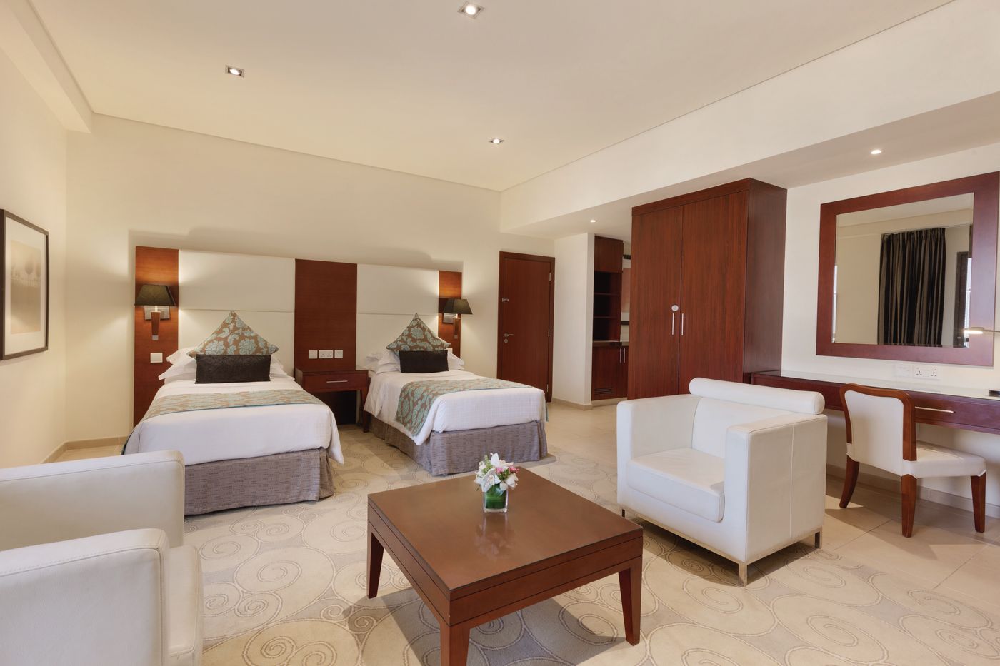 Delta-Hotels-by-Marriott-Jumeirah-Beach-Room-36