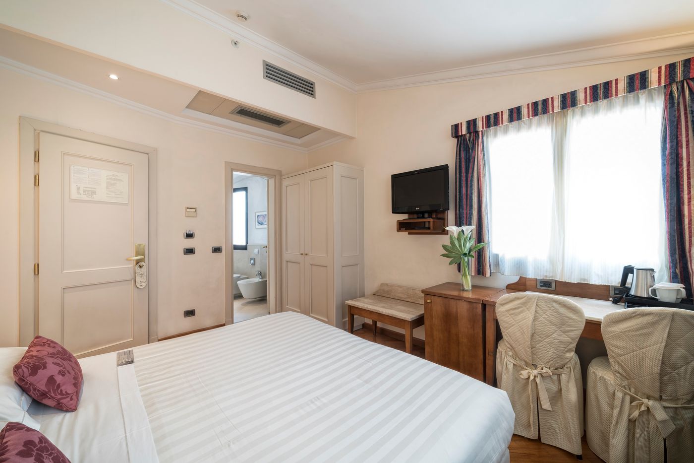 Laurus-Hotel-Al-Duomo-Room-17