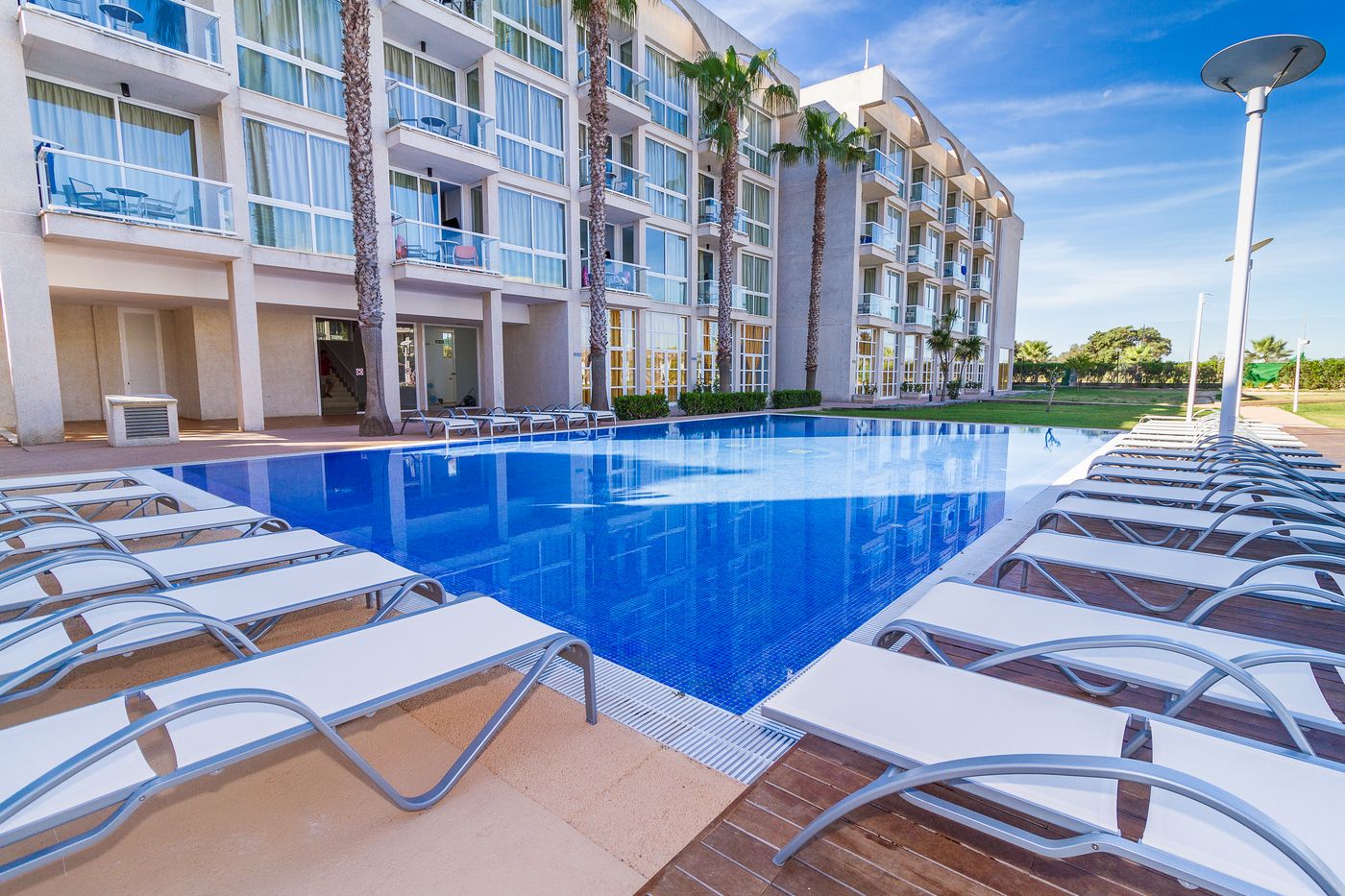 Eix Alzinar Mar - Adults Only