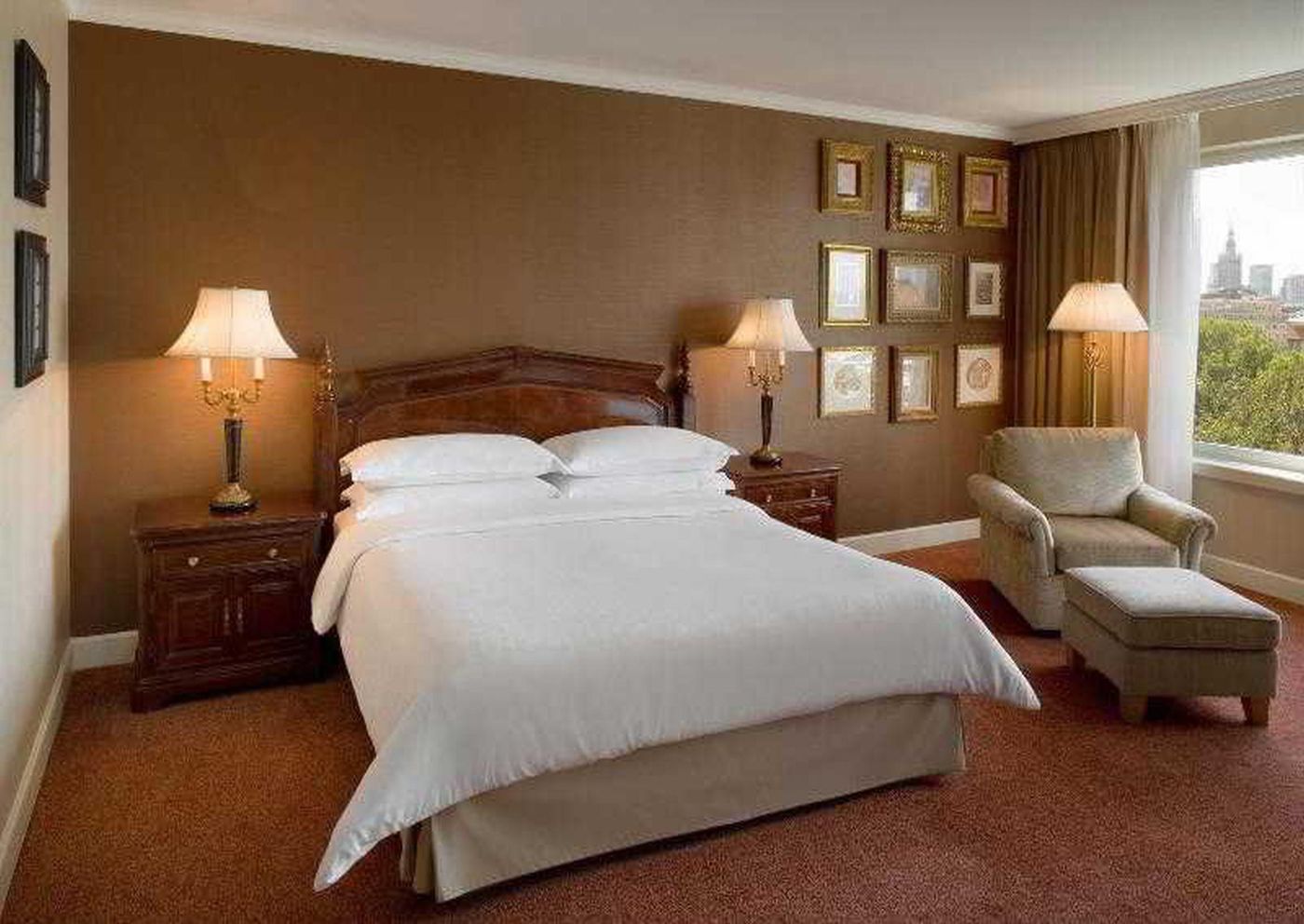 Sheraton-Warsaw-Hotel-Room-57