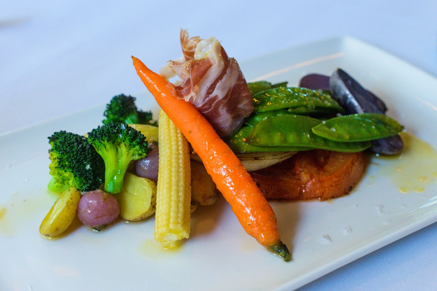 Monarque-Sultan-Restaurant-35