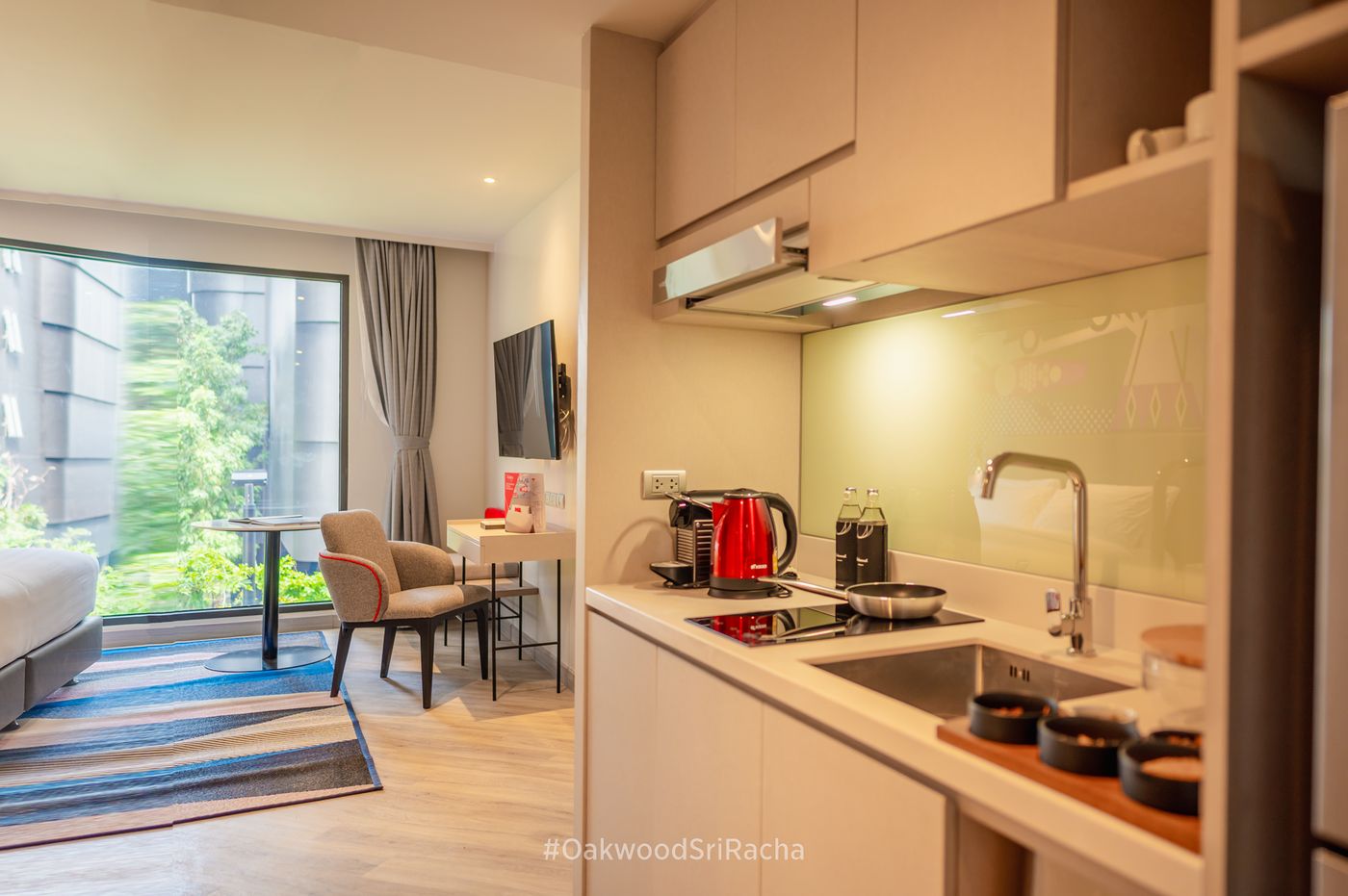 Oakwood-Studios-Sukhumvit-Bangkok-Room-7