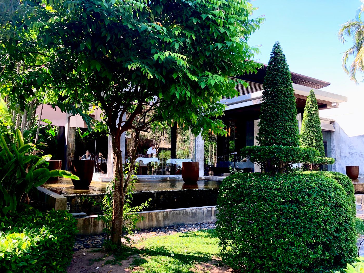 Malisa-Villa-Suites--SHA-Extra---Restaurant-8