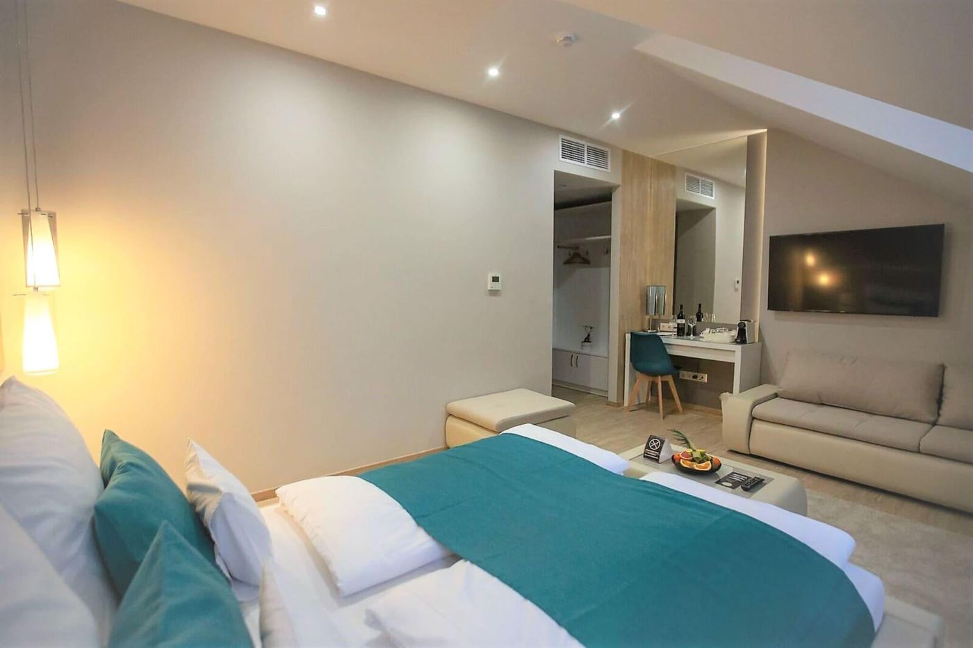 The-Hotel-Unforgettable---Hotel-Tiliana-by-Homoky-Room-34