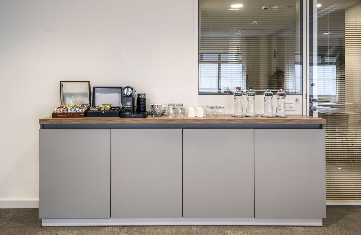 Element-Amsterdam-Bar-17