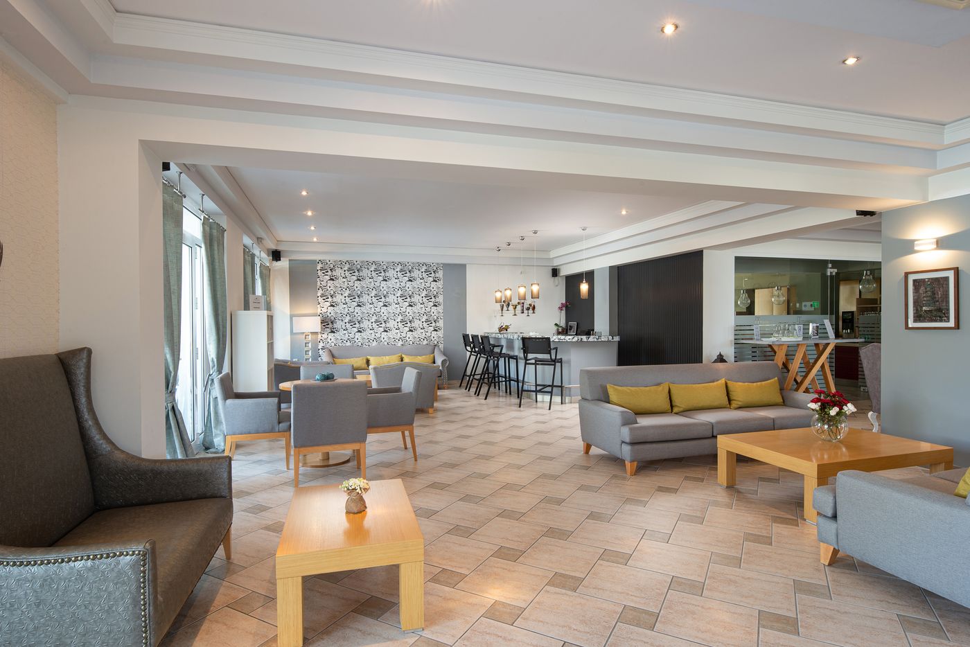 Flegra-Palace-Lobby-62