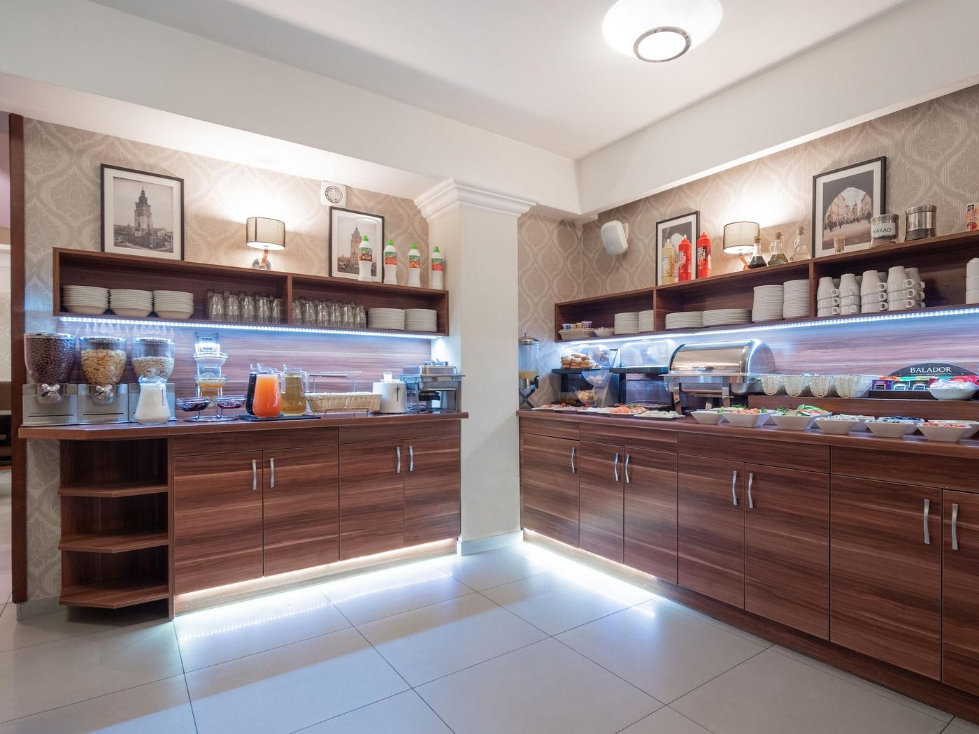 Aparthotel-Miodowa-Restaurant-42