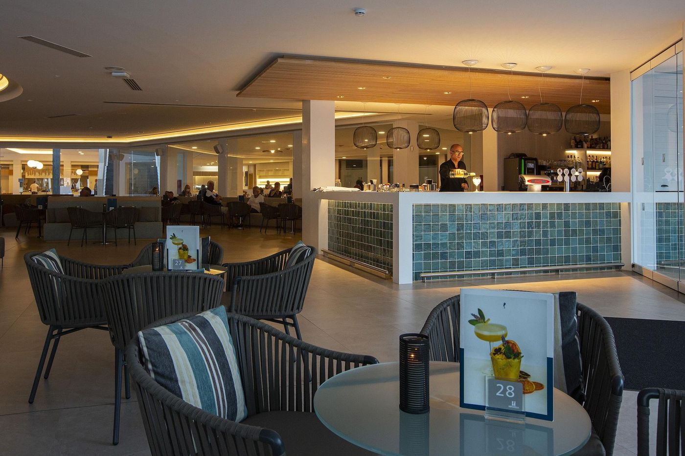 Hipotels-La-Geria-Bar-51