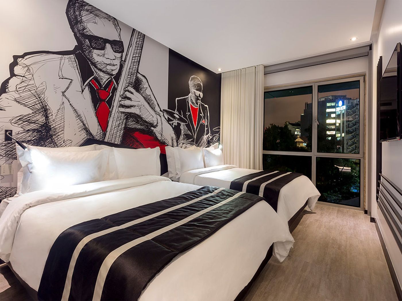 HF-Fenix-Music-Room-26