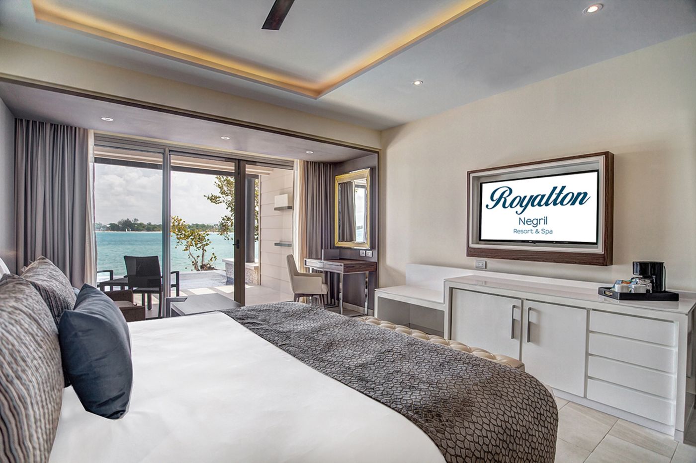 Hideaway-At-Royalton-Negril-Room-51