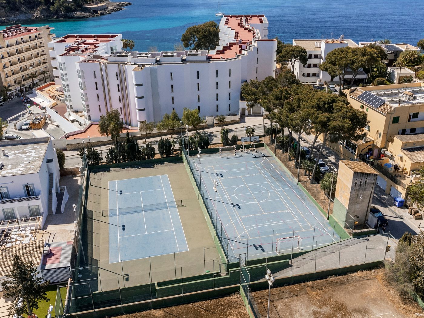 Alua Gran Camp de Mar