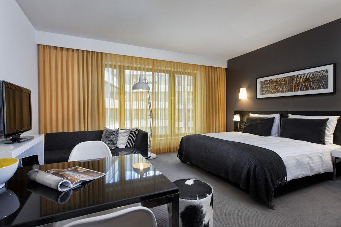 Adina-Apartment-Hackescher-Markt-Room-8