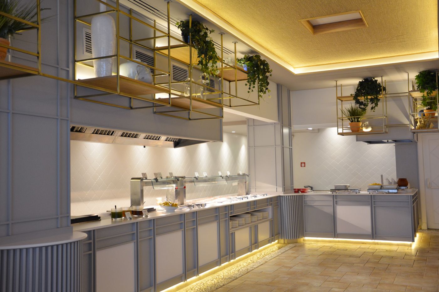 SH-Villa-Gadea-Restaurant-51