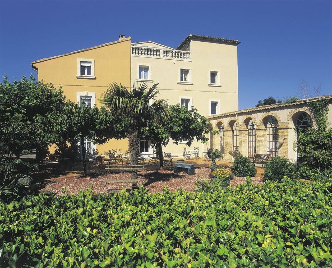 The Originals City, Hôtel du Parc, Avignon Est-France-ENTRAIGUES SUR LA SORGUE-General view-5