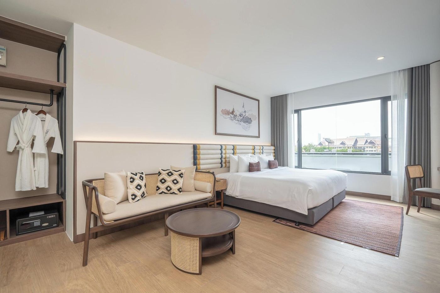 Pranakorn-Heritage-Hotel-Room-12