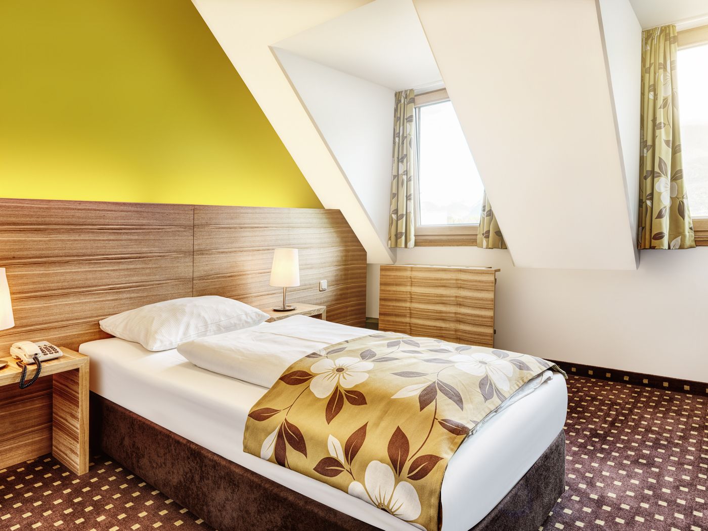 Alphotel Innsbruck-Austria-INNSBRUCK-Room-10
