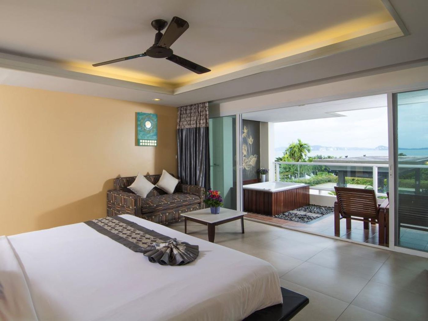 Anyavee-Tubkaek-Beach-Resort-Room-28