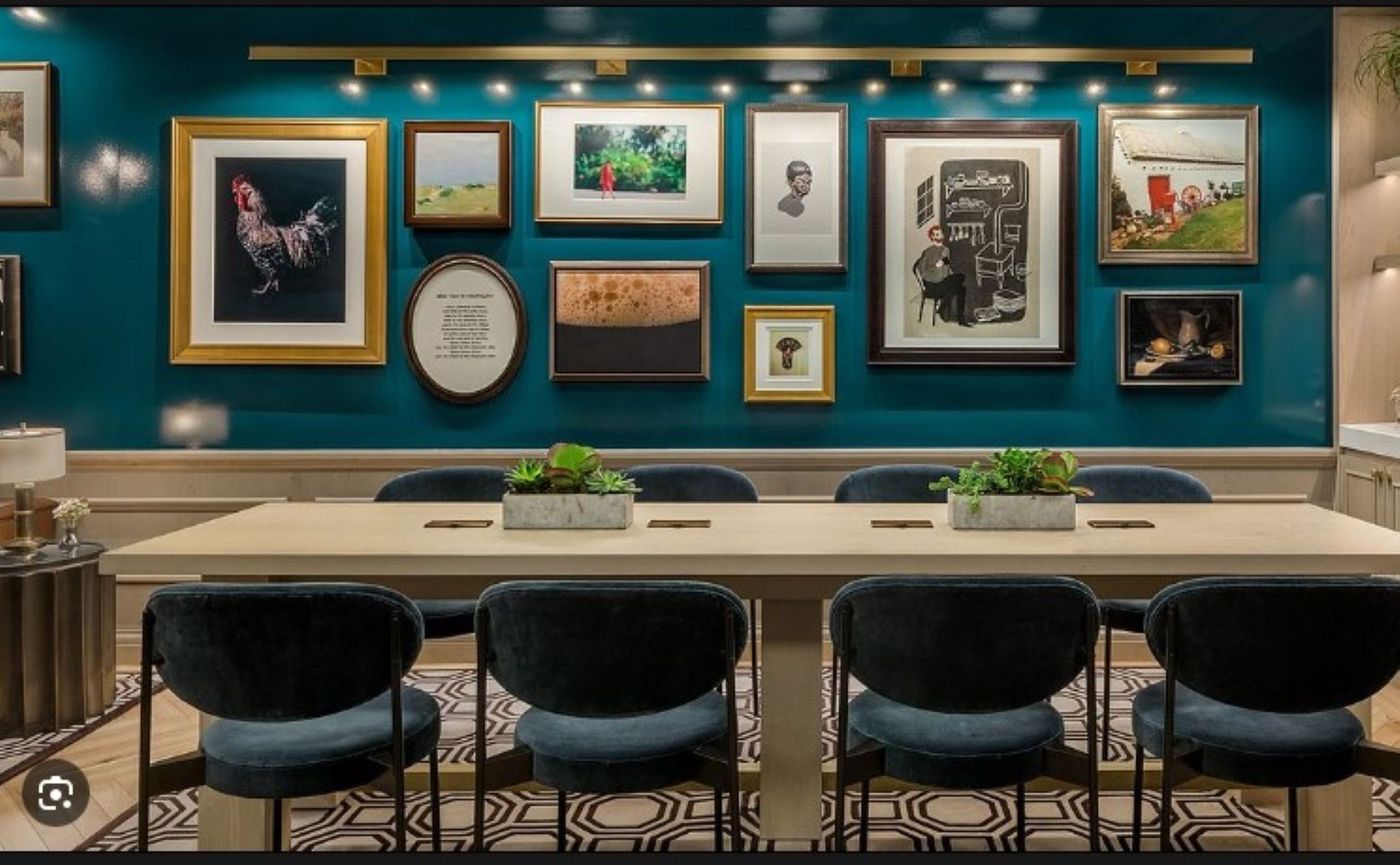 Merrion-Row-Hotel-And-Public-House-Lobby-6