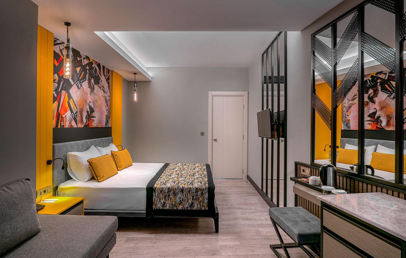 Arnor Deluxe Hotel & Spa