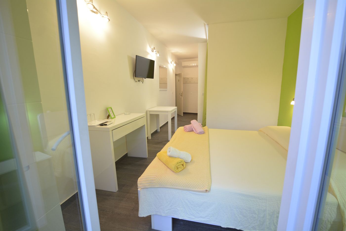 Villa-Avantgarde-BandB-Room-35