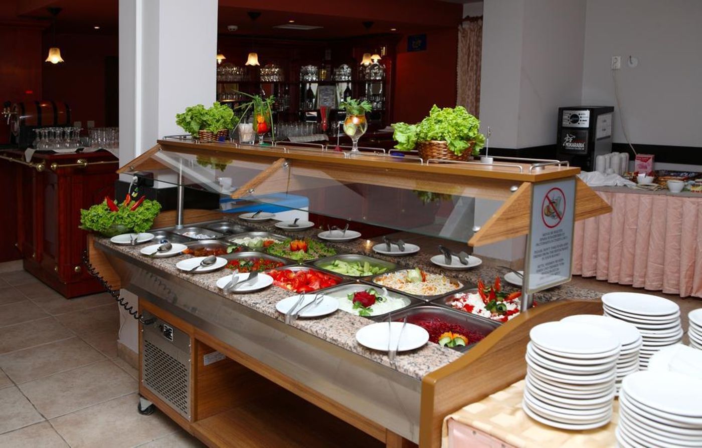 Yunona-Restaurant-17