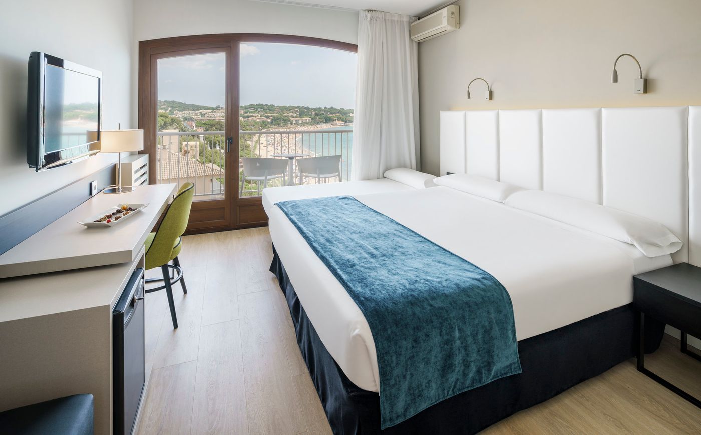 Ilunion-Caleta-Park-Room-22