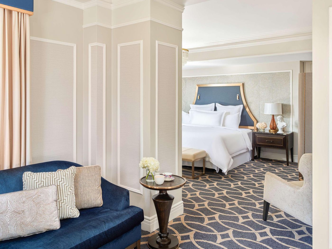 Fairmont-Vancouver-Room-39