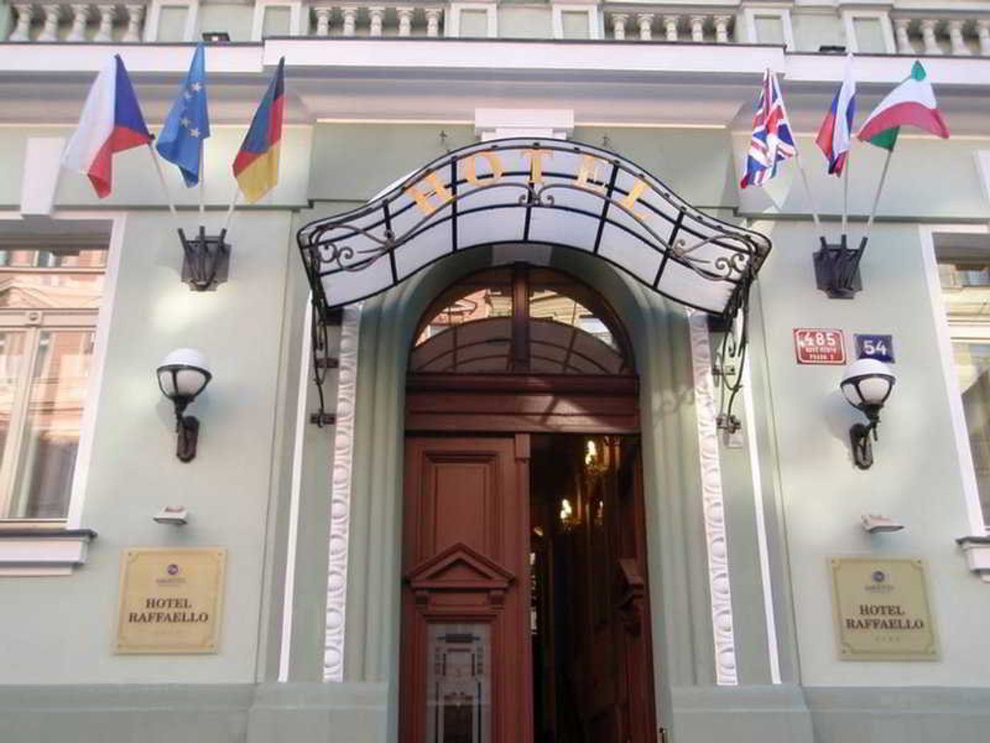 Hotel Raffaello-Czech Republic-PRAGUE-General view-2