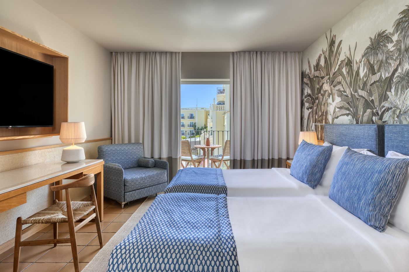 Domes-Lake-Algarve-Room-33