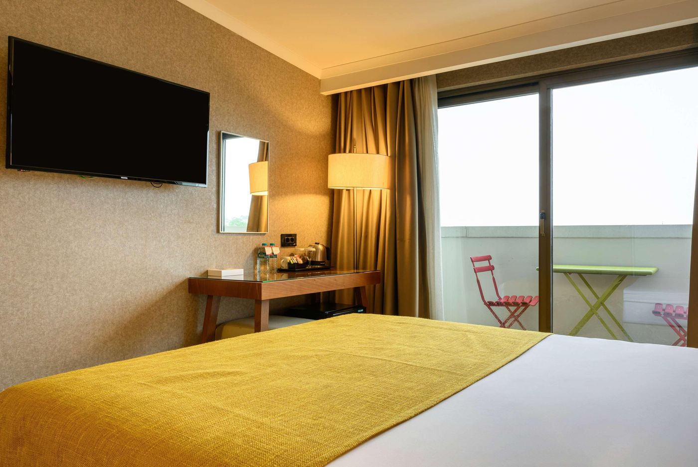 Ramada-Istanbul-Grand-Bazaar-Room-20