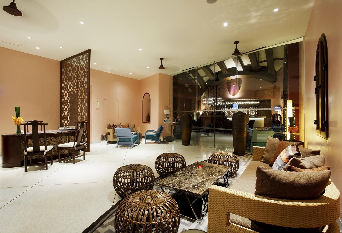 Centara-Grand-Beach-Resort-Phuket-Lobby-54