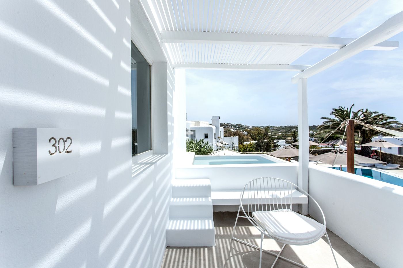 Ostraco Luxury Suites