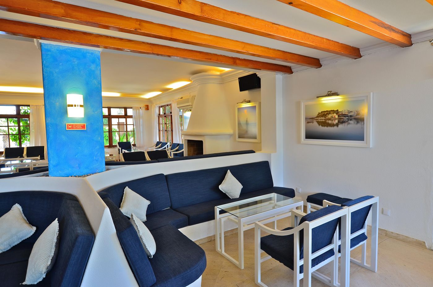 Mirachoro-Praia-Da-Rocha-Bar-28