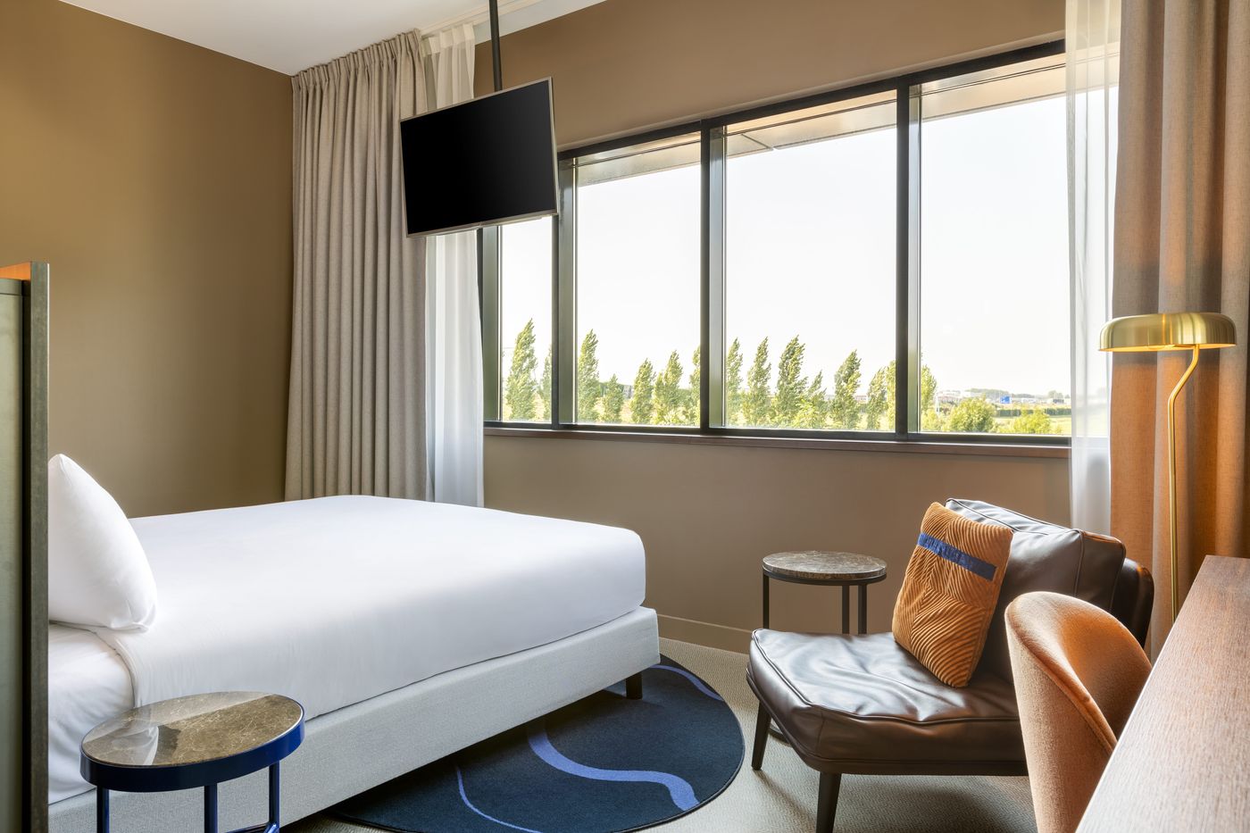 Corendon-Plaza-Amsterdam-Schiphol-Airport-Hotel-Room-21
