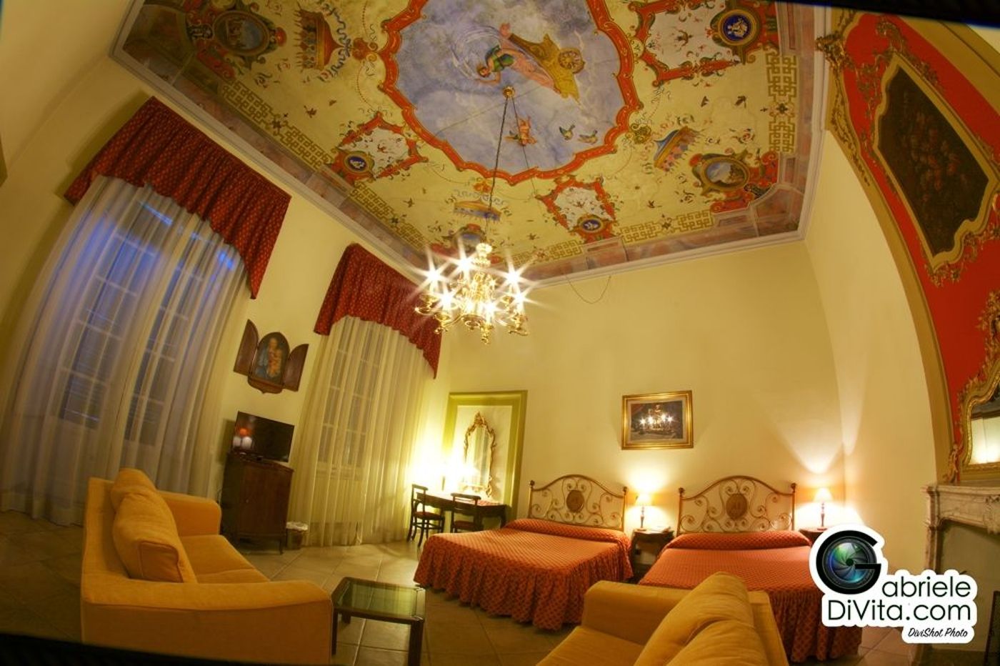 Hotel-La-Luna-Room-54