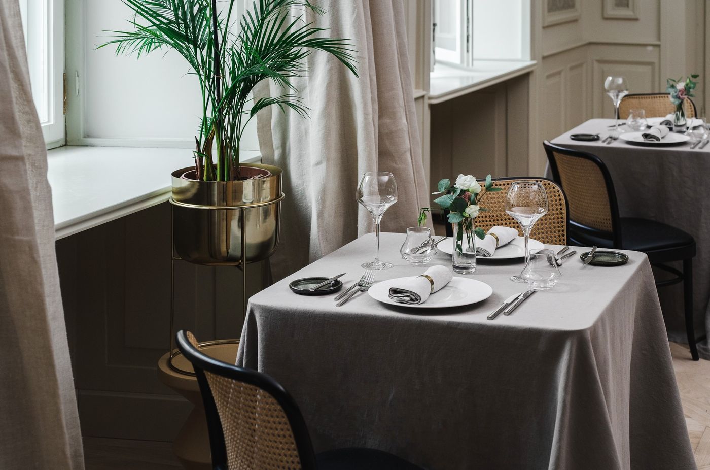 Hotel-Unicus-Palace-Old-Town---Destigo-Hotels-Restaurant-7