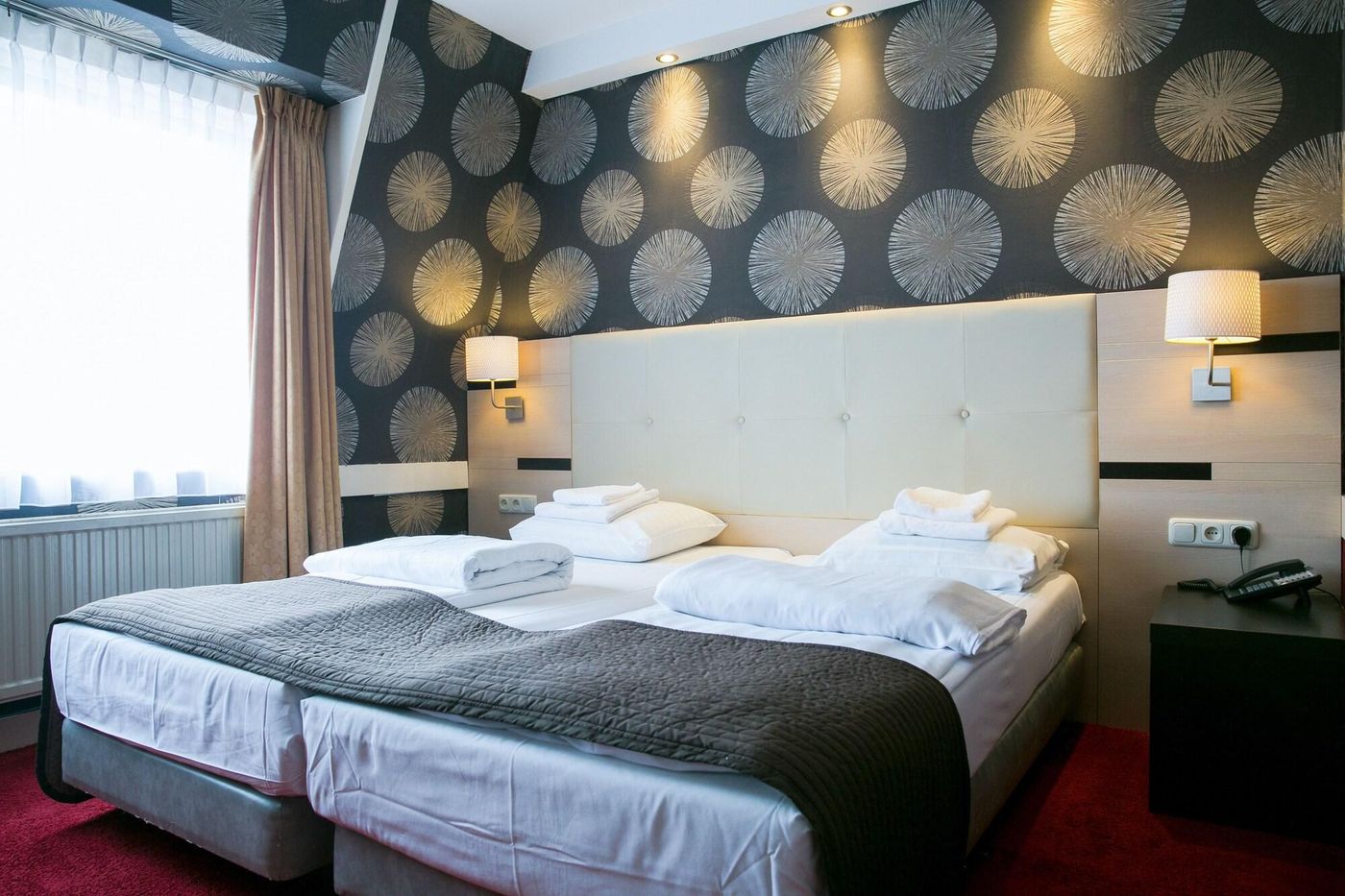 Hotel-Zwanenburg-Amsterdam-Airport-Room-15