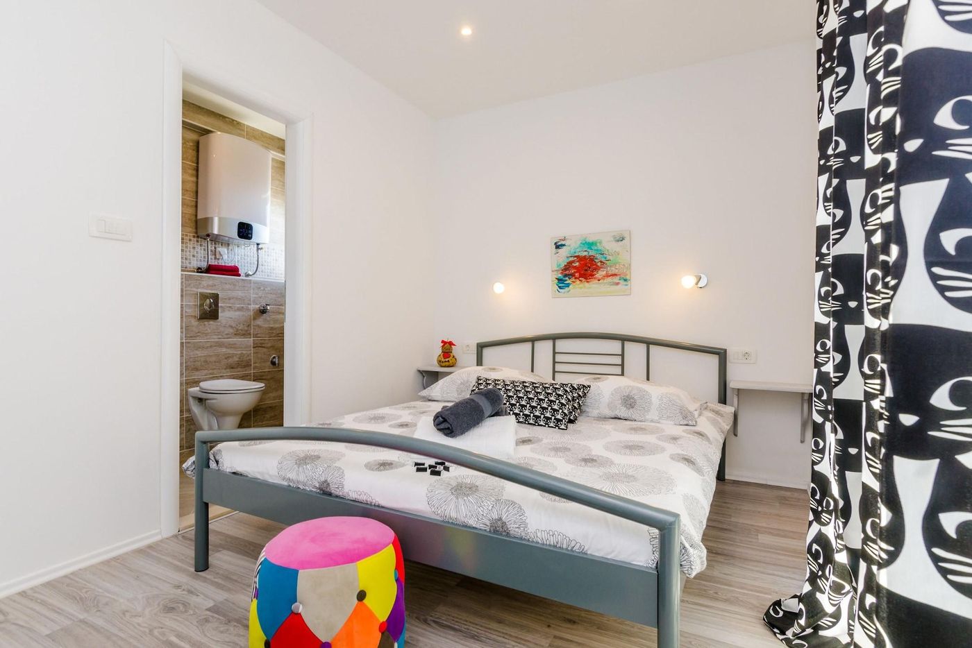 Guest-House-Nikolina-Room-10