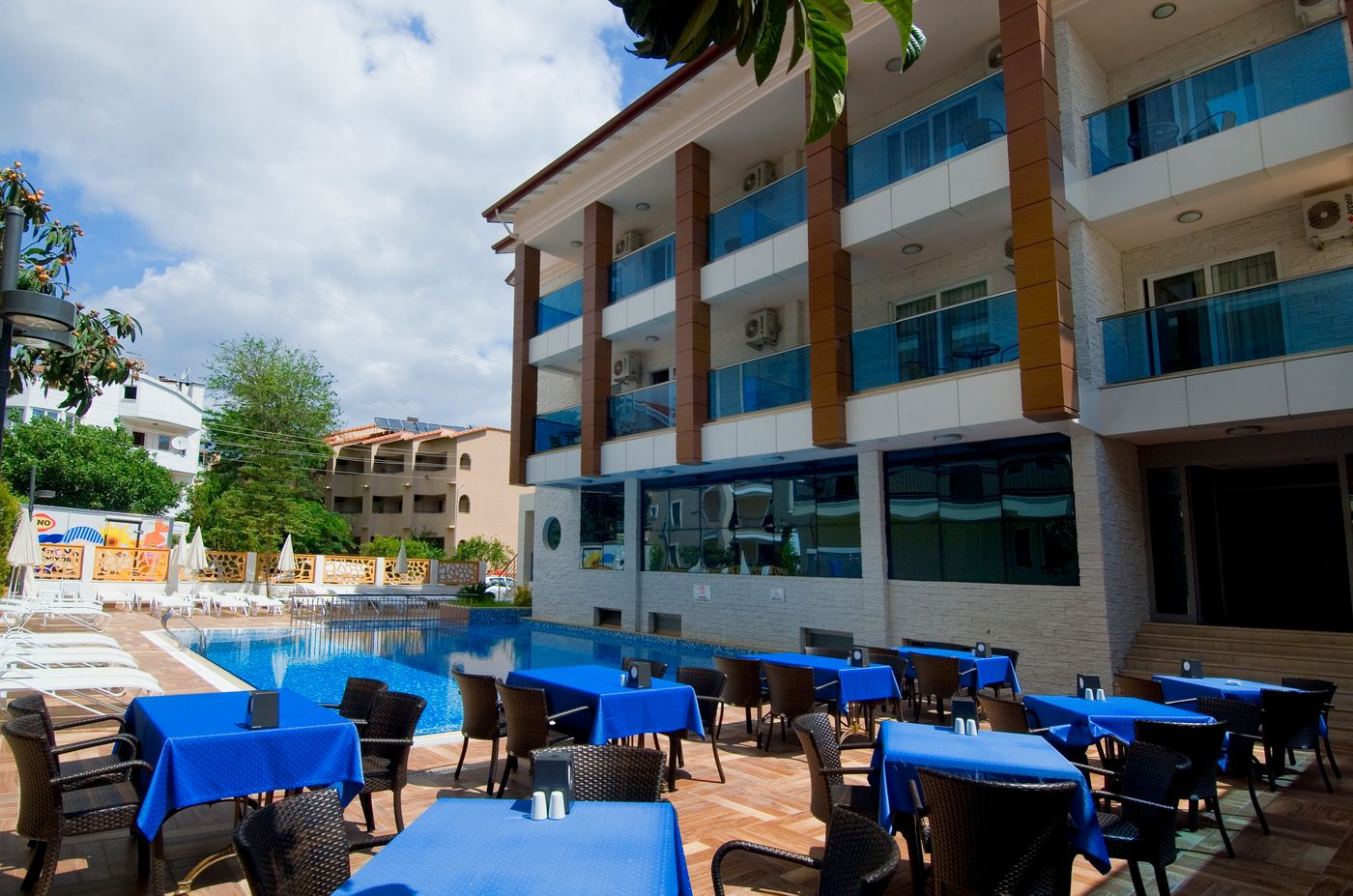 Supreme-Hotel-General-view-4