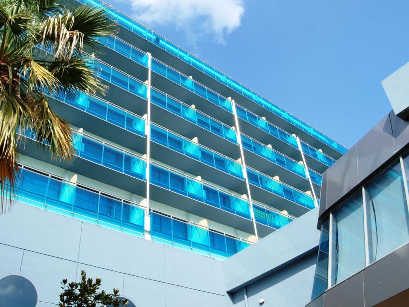 Calypso-Beach-General-view-12