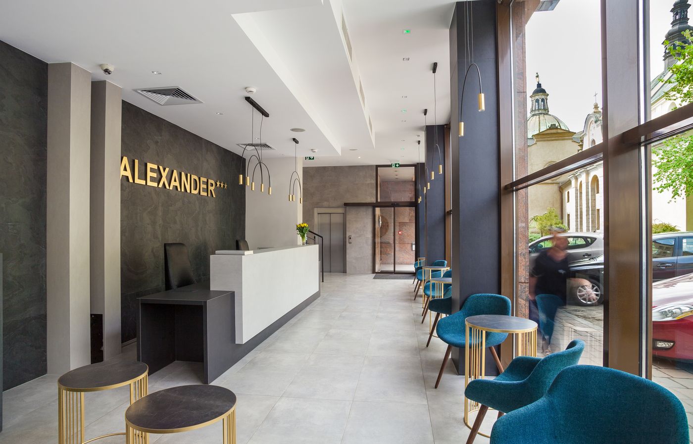 Alexander-Lobby-5