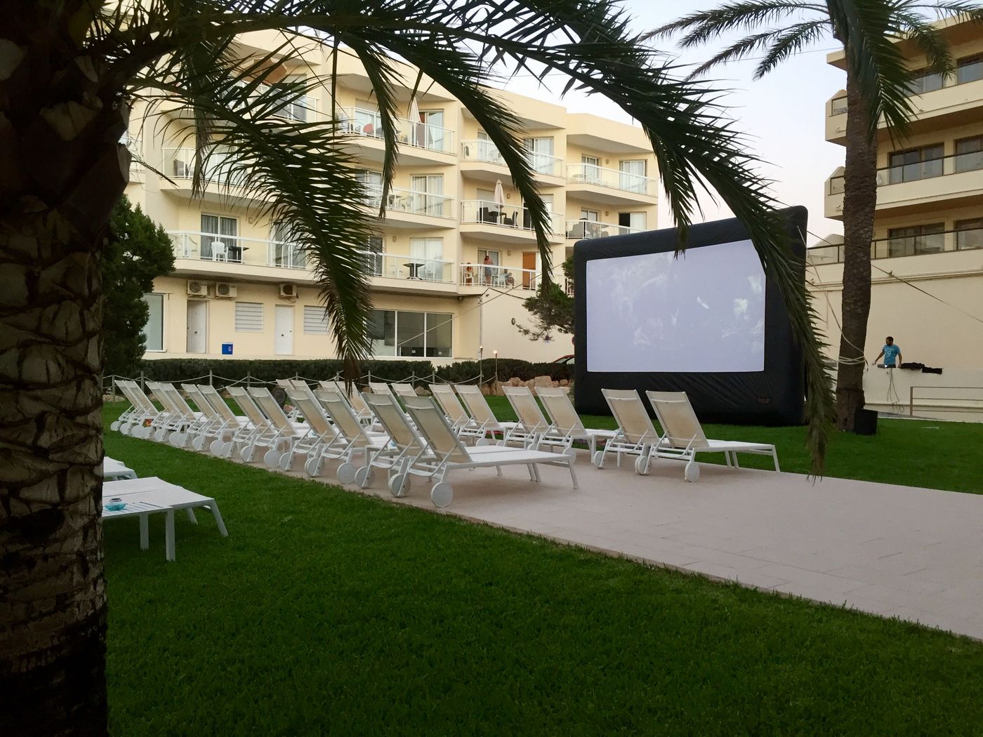 Marina-Palace-by-Intercorp-Hotel-Group-Bar-9