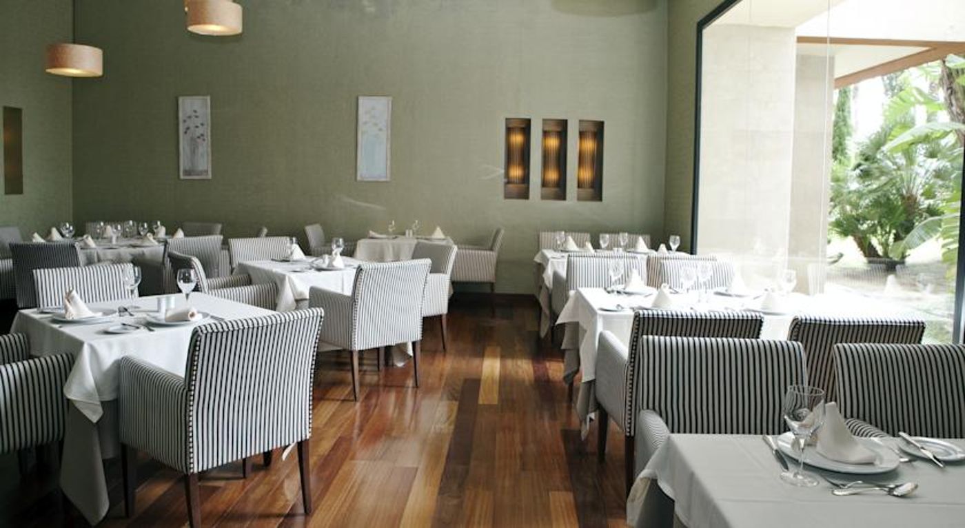 Puerto Antilla Grand Hotel