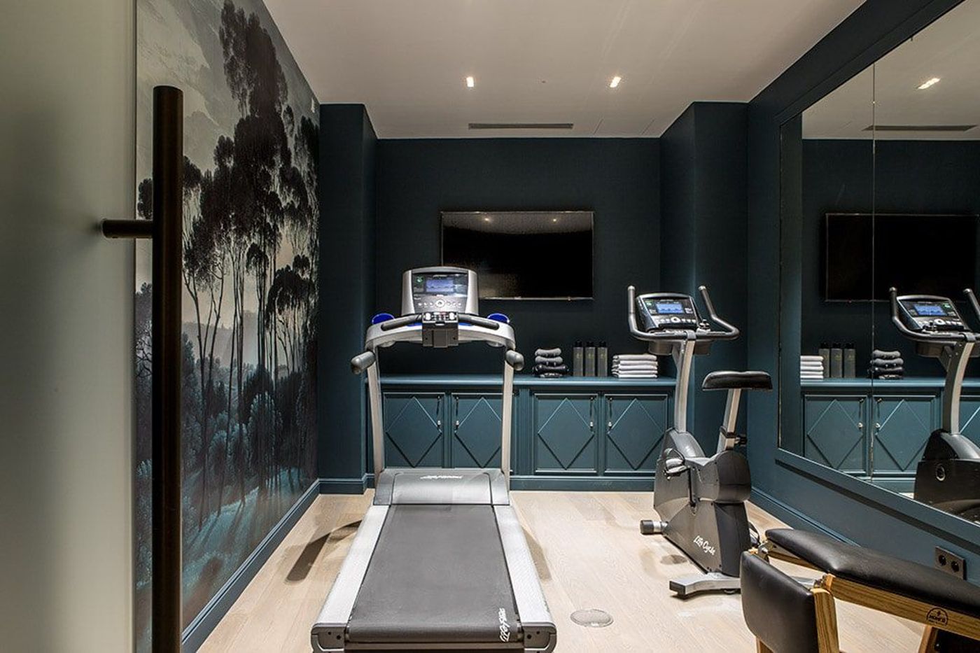 Charles-V-Sports-and-Entertainment-64