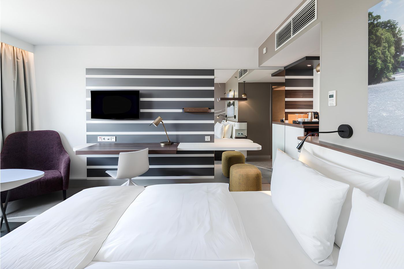 Holiday-Inn-Munich---City-Centre-Room-21