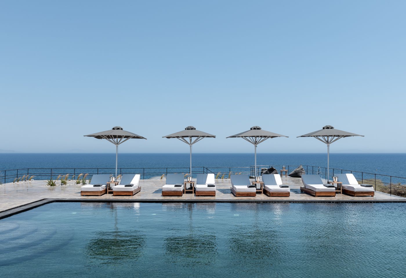 Colombos Beachfront-Greece-SANTORINI-General view-1