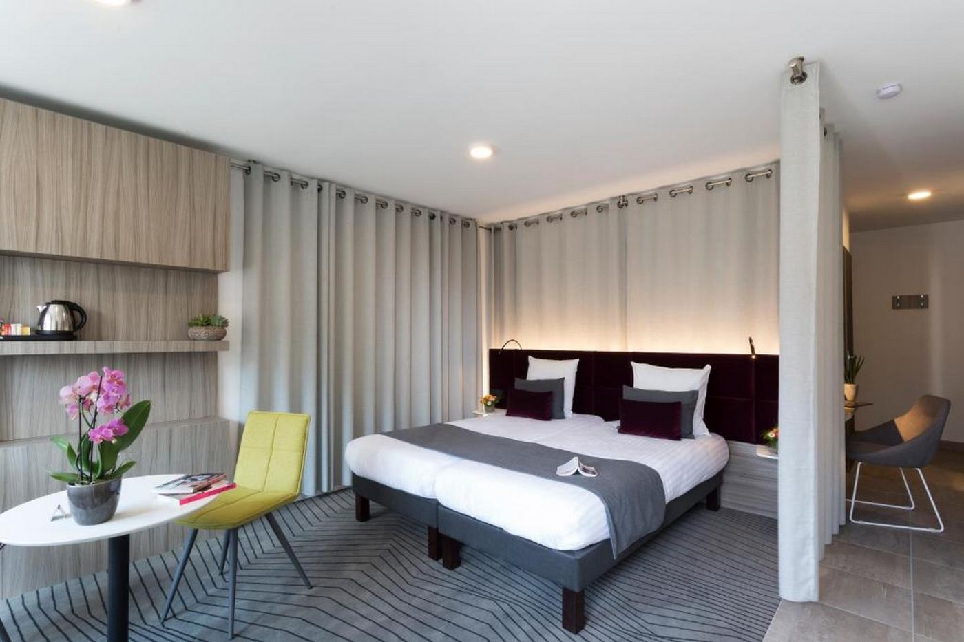 Nemea Appart Hotel So Cloud Lyon gare Part Dieu - France - Lyon - Room - 1