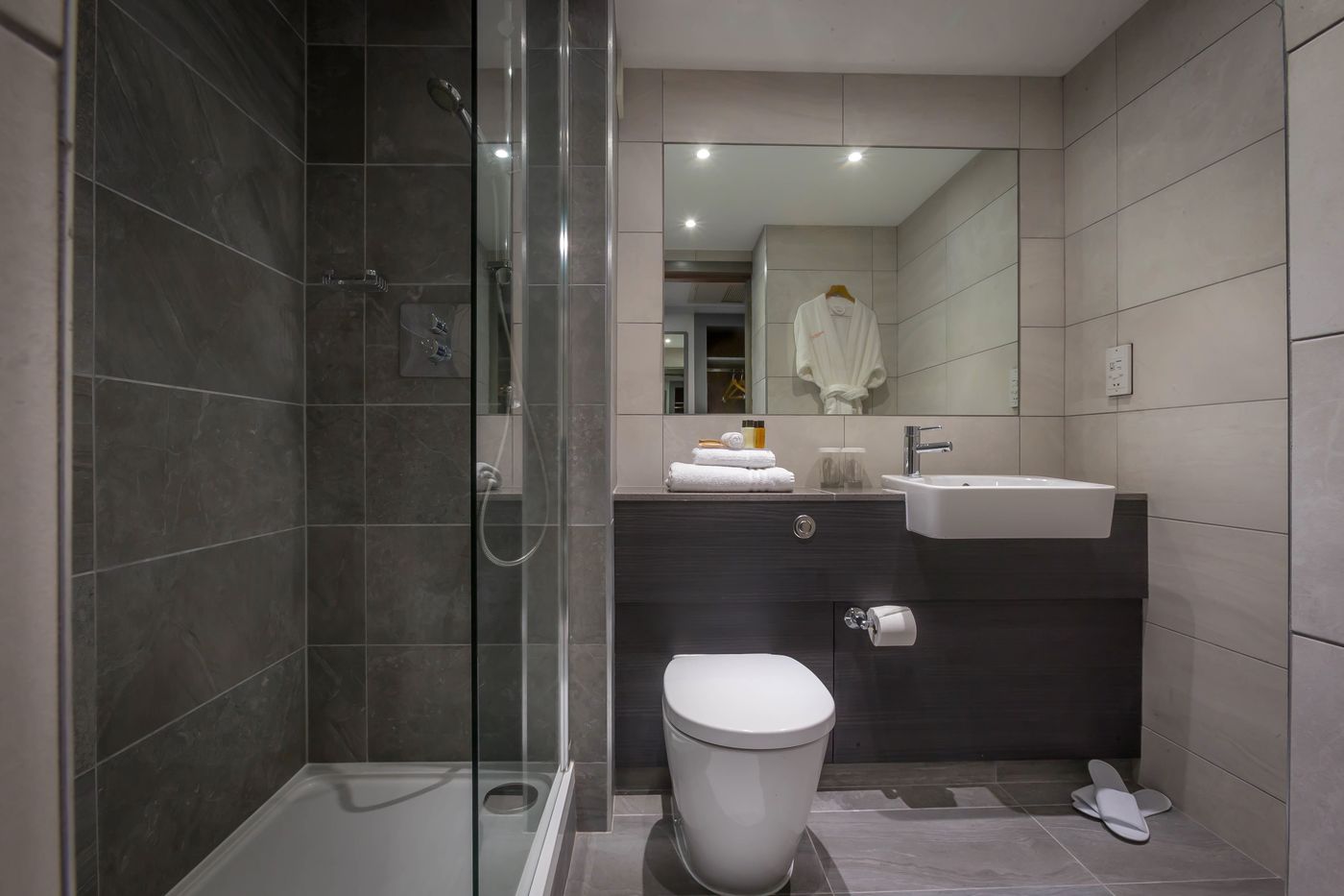 Maldron-Hotel-Dublin-Airport-Room-17