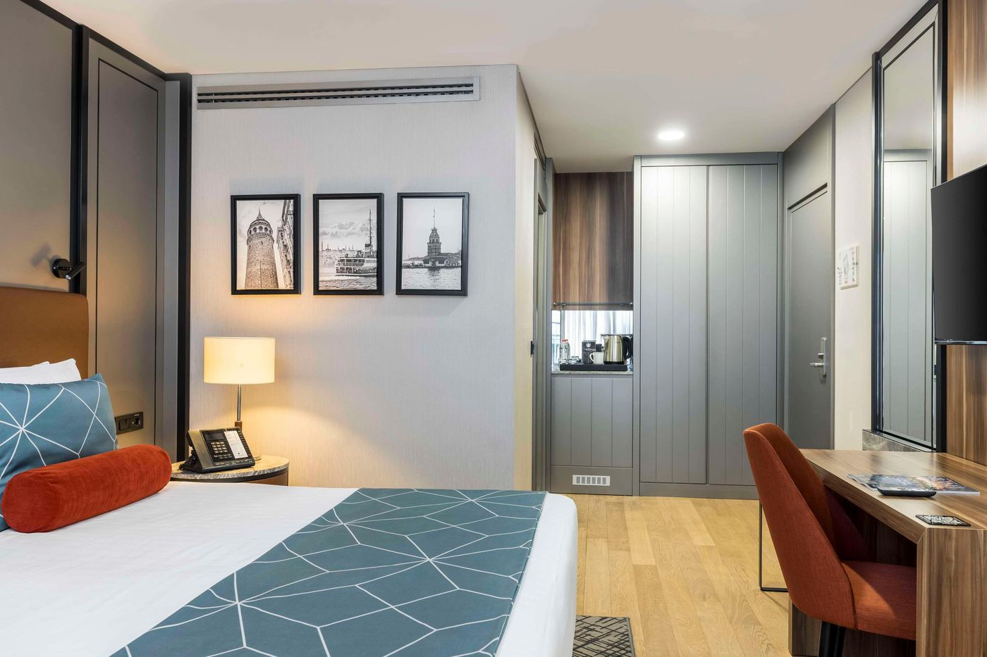 Opera-Hotel-Bosphorus-Room-24